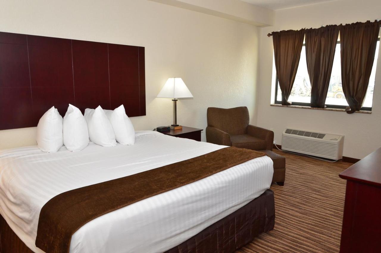 Cobblestone Inn & Suites - Clarion Eksteriør billede